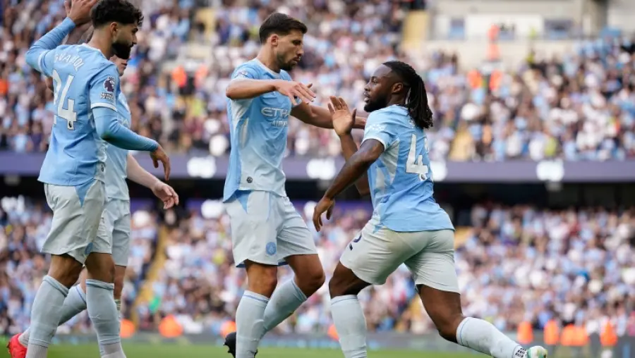 Premier League: Απόλυτη η Μάντσεστερ Σίτι, ανάσανε με Ίσακ η Λίβερπουλ