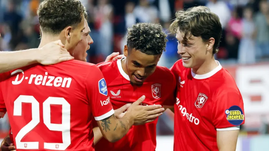 Απίθανη ανατροπή της Τβέντε, 3-2 την PSV Αϊντχόφεν! (highlights)