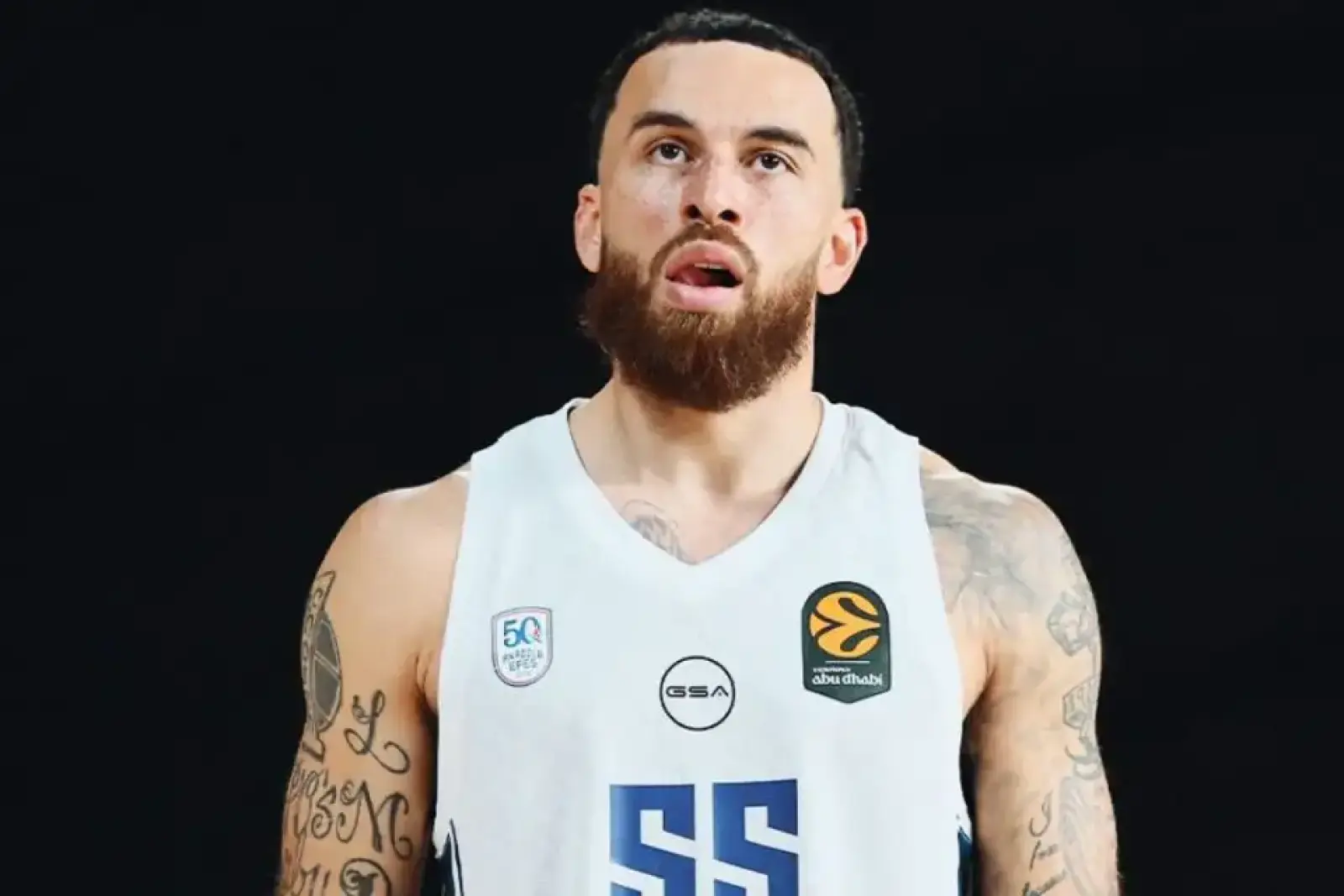 Η Εφές κατέκτησε το Super Cup της VTB League με 27 πόντους του Μάικ Τζέιμς