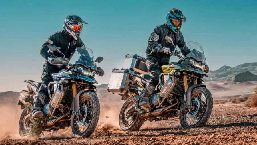 VOGE & CYCLONE ΣΤΟ 5ο ADVENTURE MEETING