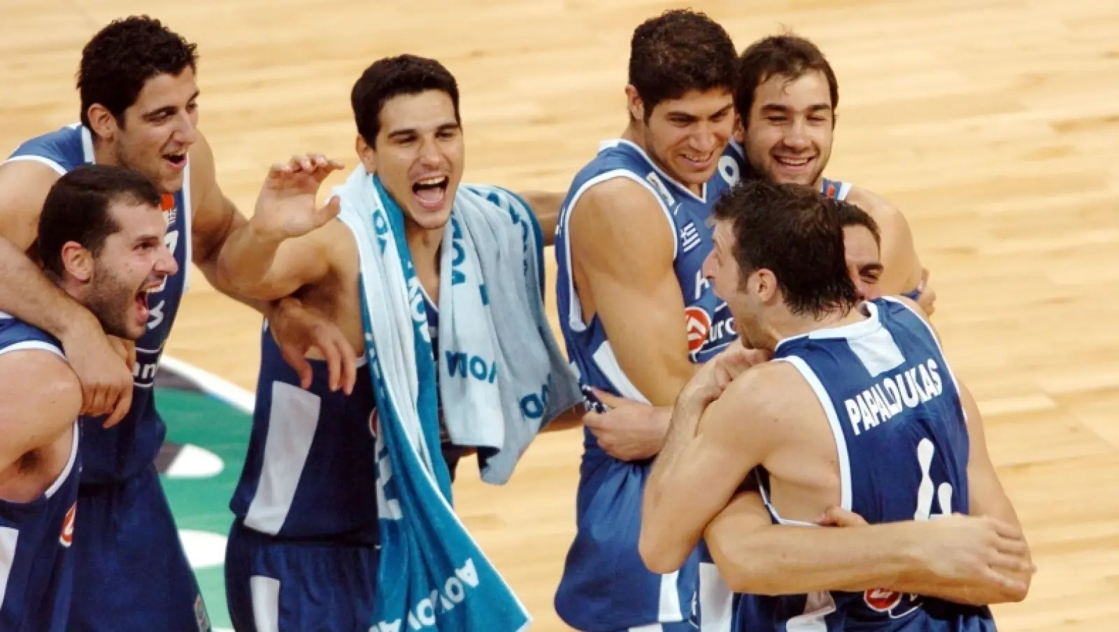 Ελλάδα - Ρωσία 66-61: Σαν σήμερα το 2005 ο Παπαλουκάς έστειλε την Εθνική στα ημιτελικά