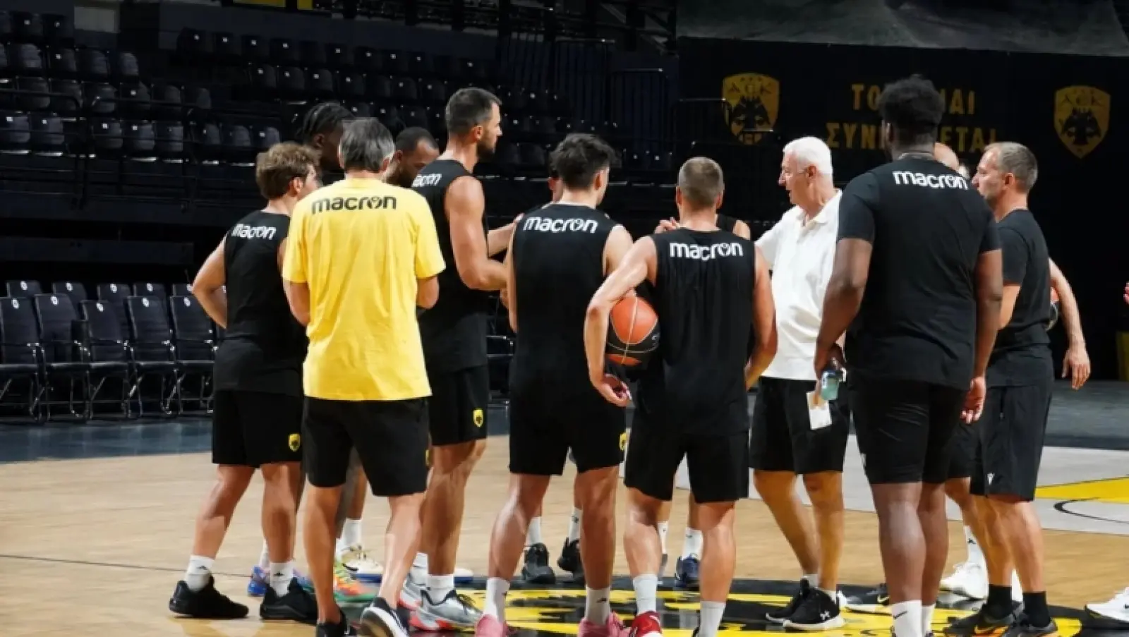 ΑΕΚ: Συμφώνησε με τον Ζερβό και τον στέλνει δανεικό στη Νήαρ Ηστ