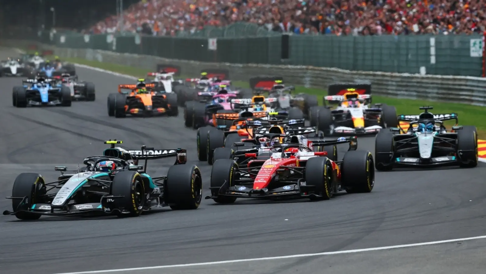 F1: Η μεγάλη επιστροφή των V8 κινητήρων παίρνει μορφή