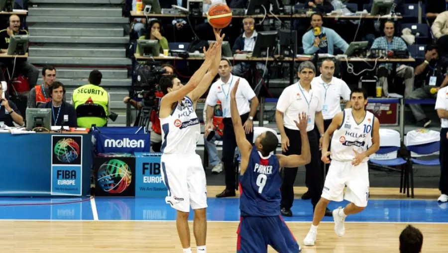 Ελλάδα - Γαλλία 67-66: Σαν σήμερα το «Βάλ' το αγόρι μου!»