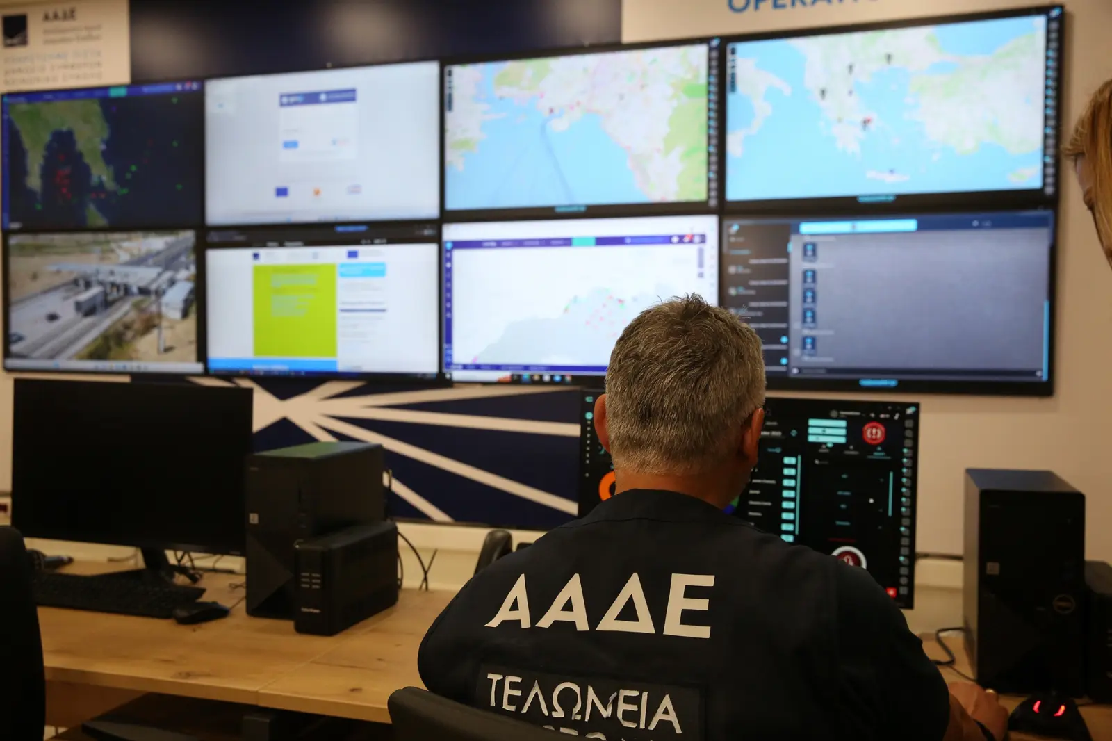 Μύκονος: Κατασχέθηκαν 120.000 τσιγάρα και 4,5 κιλά λαθραίου καπνού ναργιλέ