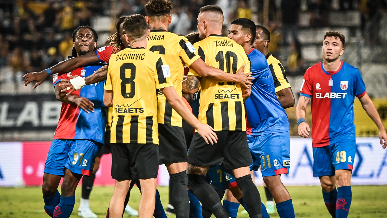 Super League: Πρόστιμο σε 4 ΠΑΕ!
