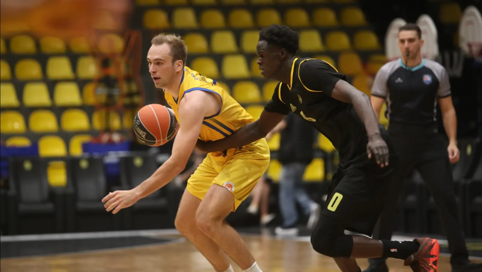 Μαρούσι – Περιστέρι 81-86: Φιλική νίκη στον Άγιο Θωμά