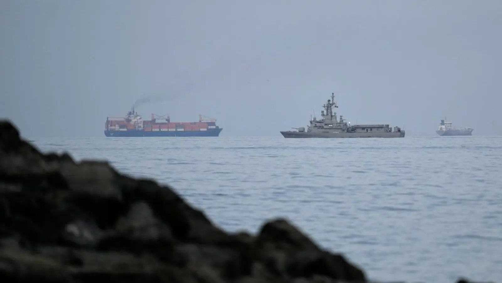 Ογδόντα χώρες απευθύνουν έκκληση για την αποκατάσταση της ελεύθερης ναυσιπλοΐας στον Κόλπο