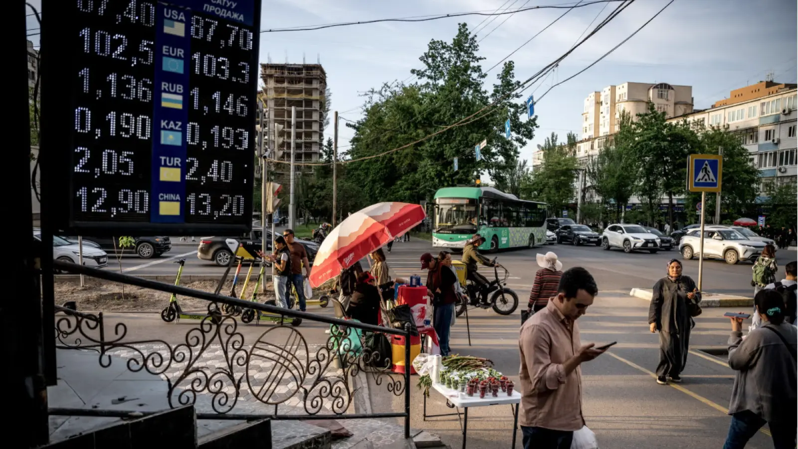 Κρύπτο και πλαστά τιμολόγια: Το «σκιώδες» δίκτυο πίσω από την παράκαμψη των κυρώσεων στη Ρωσία