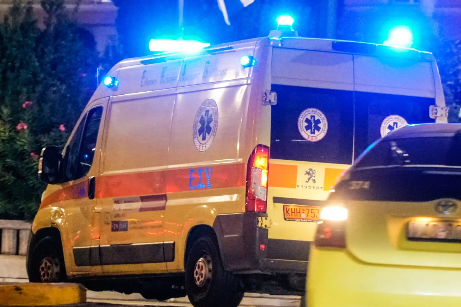 Μαχαίρωσαν 21χρονο στο κέντρο της Αθήνας – Σε κρίσιμη κατάσταση στο νοσοκομείο