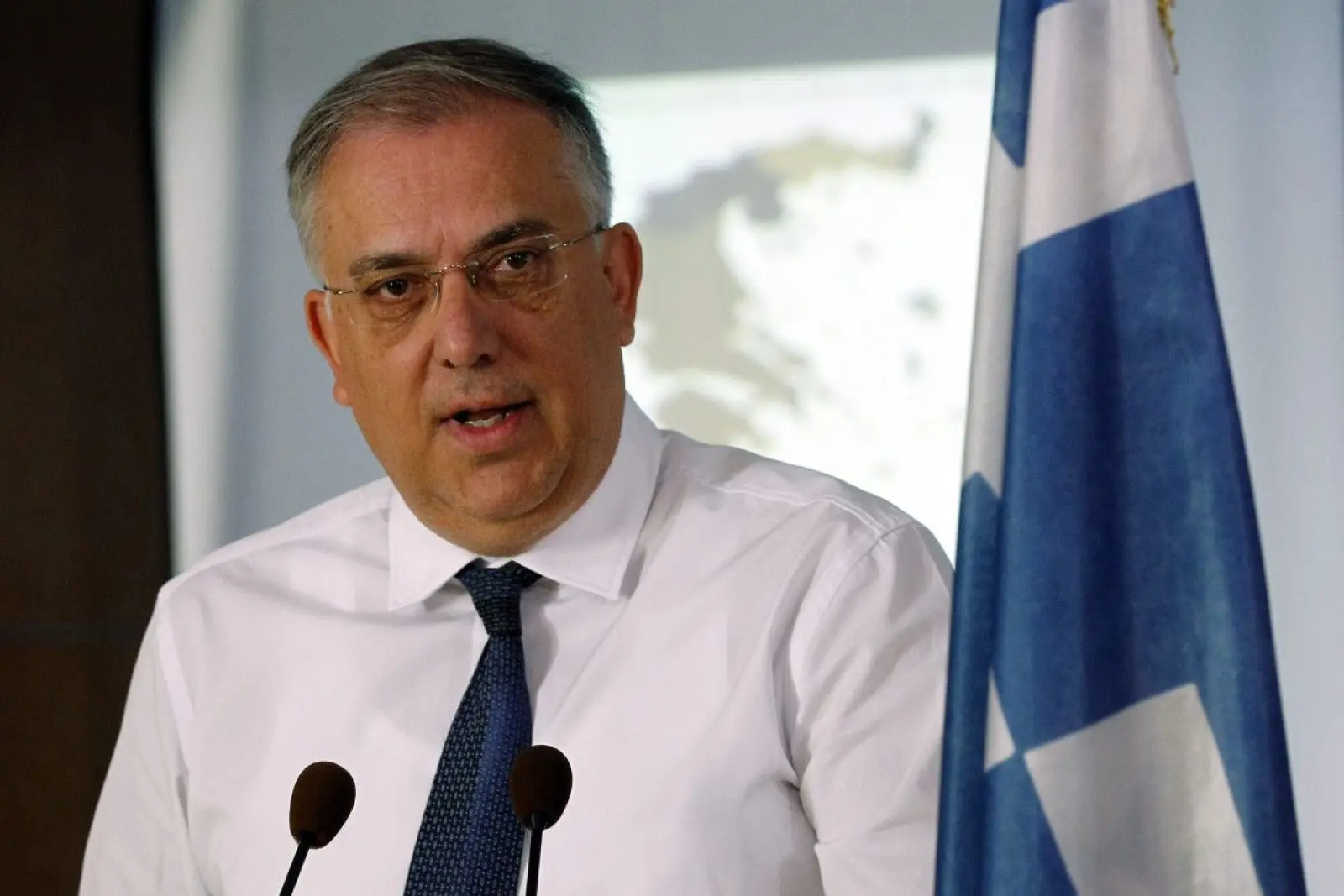 Νέο πλαίσιο για τις άμεσες ξένες επενδύσεις: Κίνητρα, φοροαπαλλαγές και fast track αδειοδοτήσεις – Τι αλλάζει