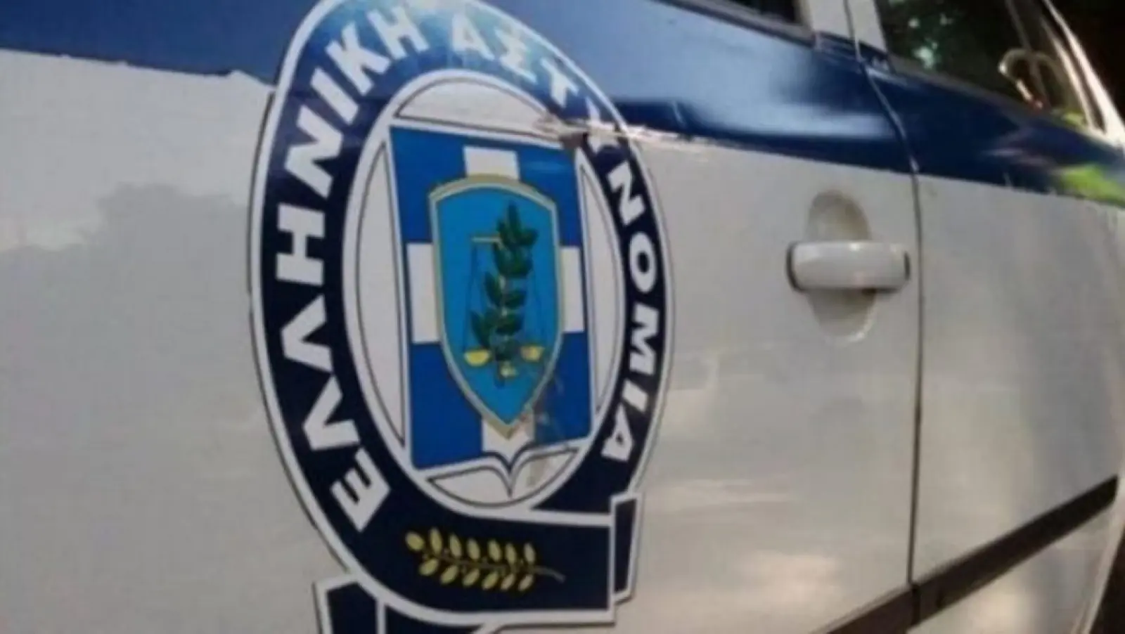 Θεσσαλονίκη: 58χρονη έβαλε φωτιά στην πόρτα διαμερίσματος και απείλησε την ιδιοκτήτρια