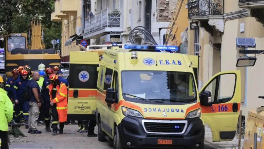 Εντοπίστηκε και δεύτερη σορός στο κτίριο που κατέρρευσε στην Πλάκα