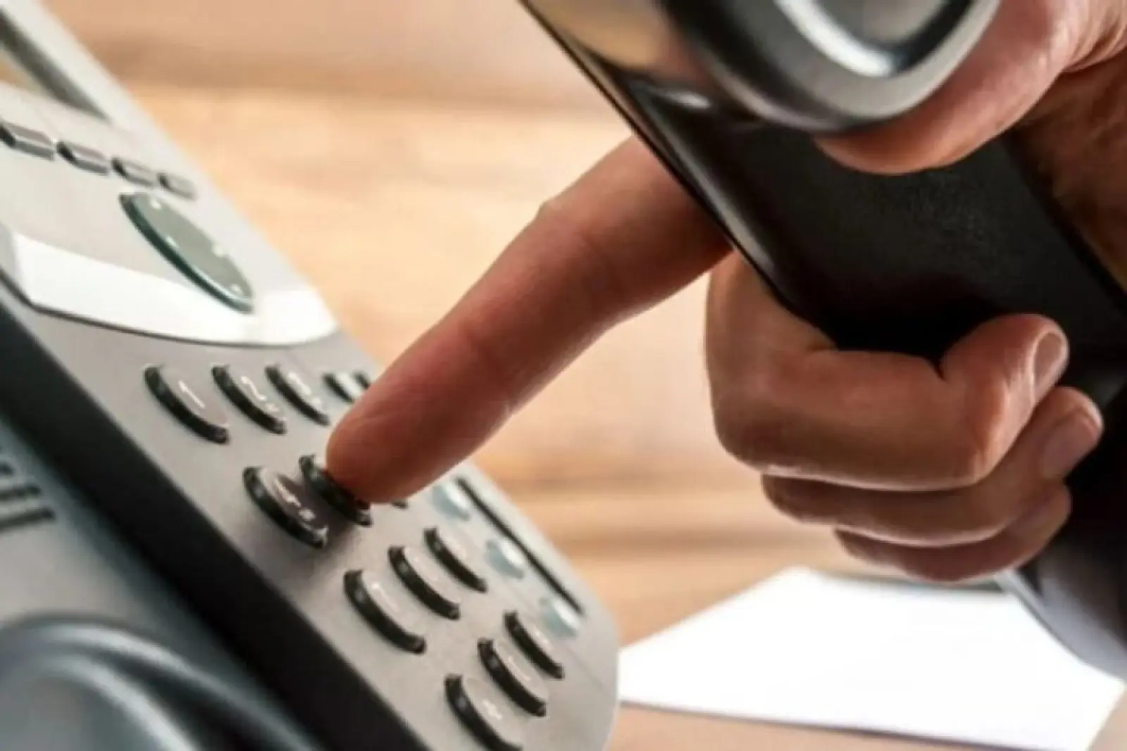 Πιερία: Άρπαξαν 33.000 ευρώ και κοσμήματα από ηλικιωμένη παριστάνοντας τους υπαλλήλους του ΔΕΔΔΗΕ
