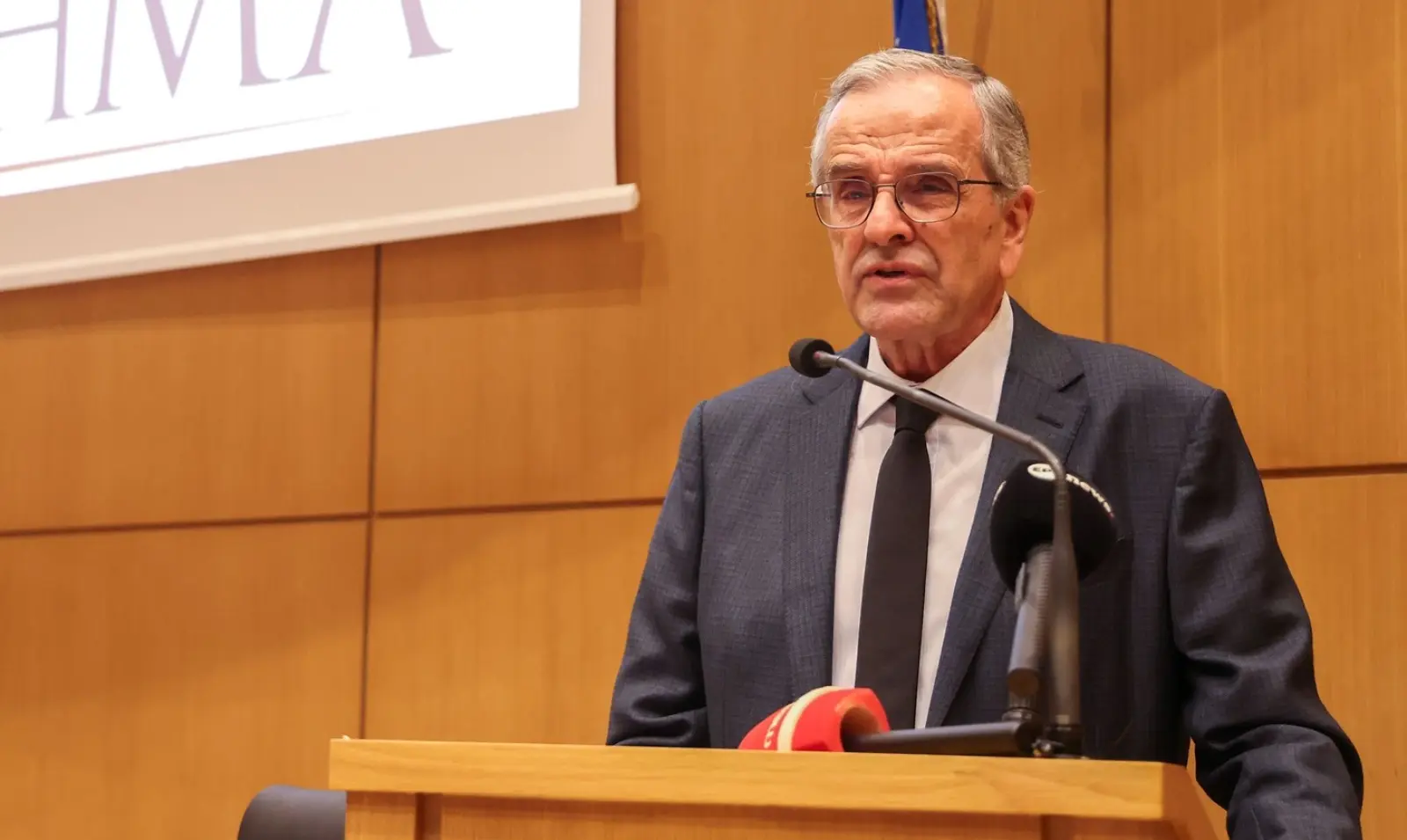 Η προσπάθεια επανασυσπείρωσης της Ν.Δ. και ο Σαμαράς