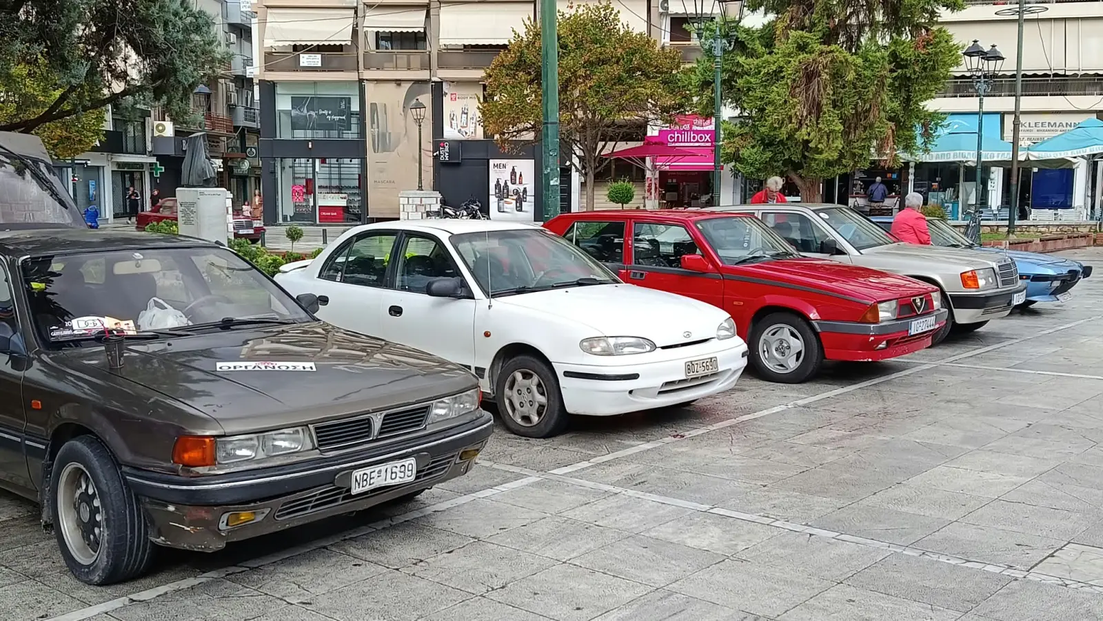 Βόλος: Τα ιστορικά οχήματα στήριξαν το Gentleman’s Distinguished Drive – Μήνυμα πρόληψης για την υγεία των ανδρών