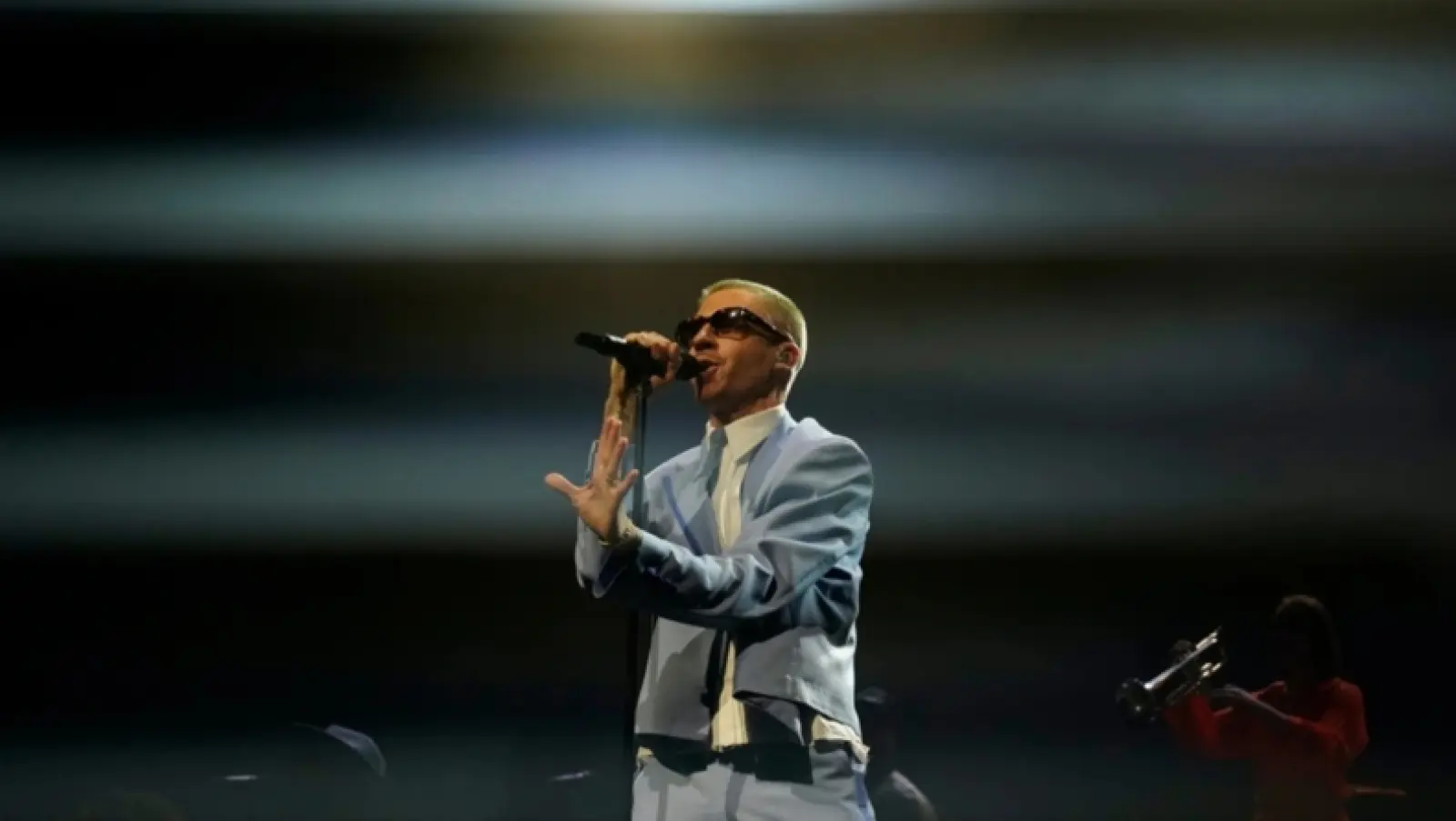 Έλληνες καλλιτέχνες μιλούν για την υπόθεση Macklemore, την τέχνη και το κόστος της αλληλεγγύης