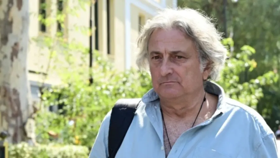 Υπόθεση Μαζωνάκη: «Σε πήρα στον λαιμό μου» - Η εξήγηση του υπνοθεραπευτή για το μήνυμα στην γιατρό (vid)