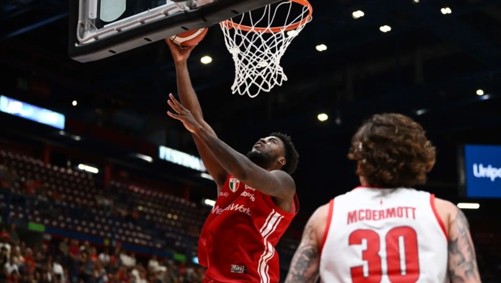 Αρμάνι Μιλάνο - Τρίεστε 83-79: Ανατροπή στο φινάλε και ποδαρικό με το δεξί