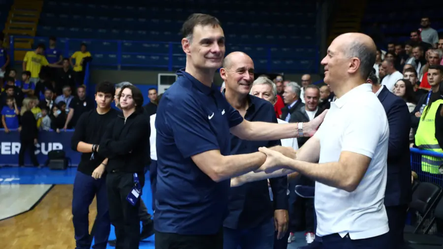 Μπαρτζώκας: «Ο Ολυμπιακός πάντα πρέπει να παίζει για να κερδίζει τίτλους»