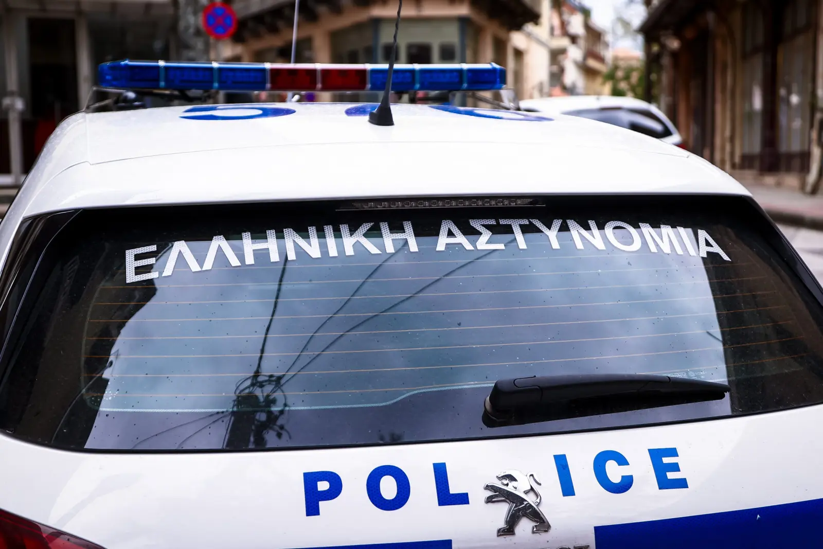 Θεσσαλονίκη: Συνελήφθησαν δύο άτομα για αρπαγή χρυσής αλυσίδας από 73χρονο