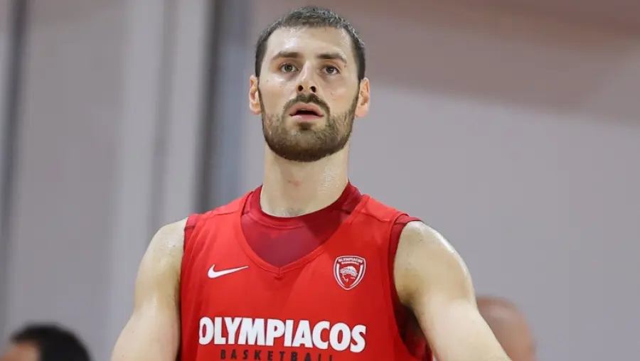 Ολυμπιακός: Επέστρεψε ο Πάπας
