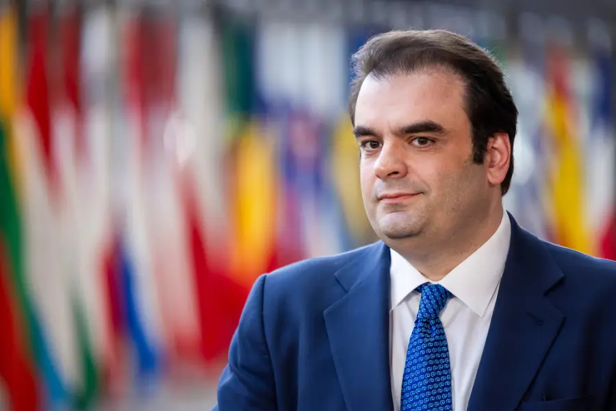 Επίσκεψη του Κυριάκου Πιερρακάκη στη Βασιλεία και τη Φρανκφούρτη