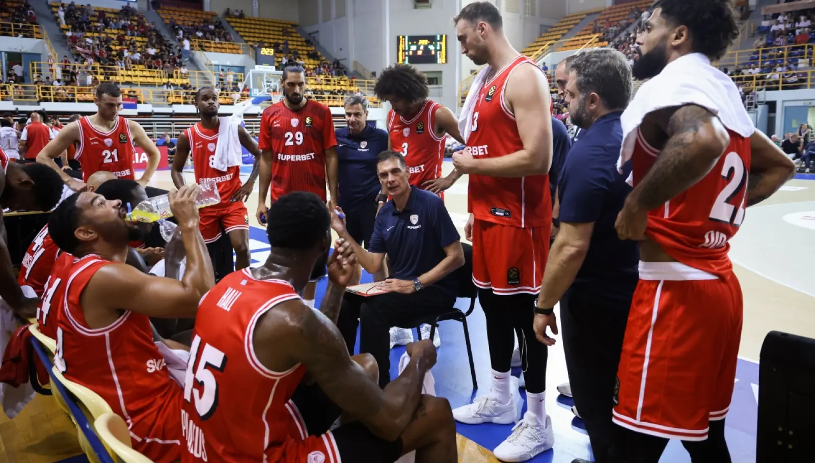 Ολυμπιακός: Το ρόστερ μετά τις προσθήκες Ντάνστον και Πάπας