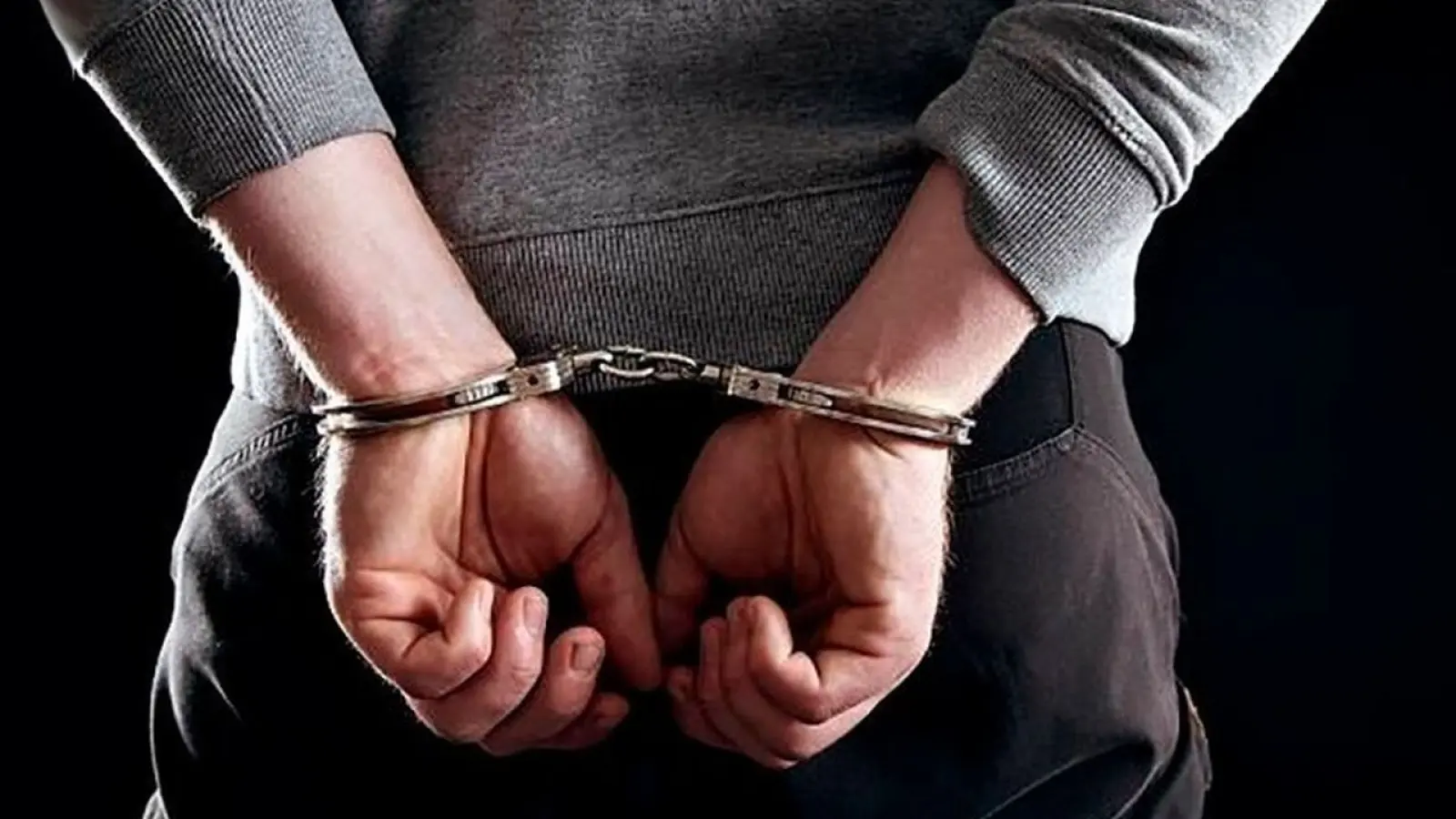 Συνελήφθησαν δύο άνδρες που έκλεβαν καπάκια από μετρητές νερού στον Άγιο Δημήτριο