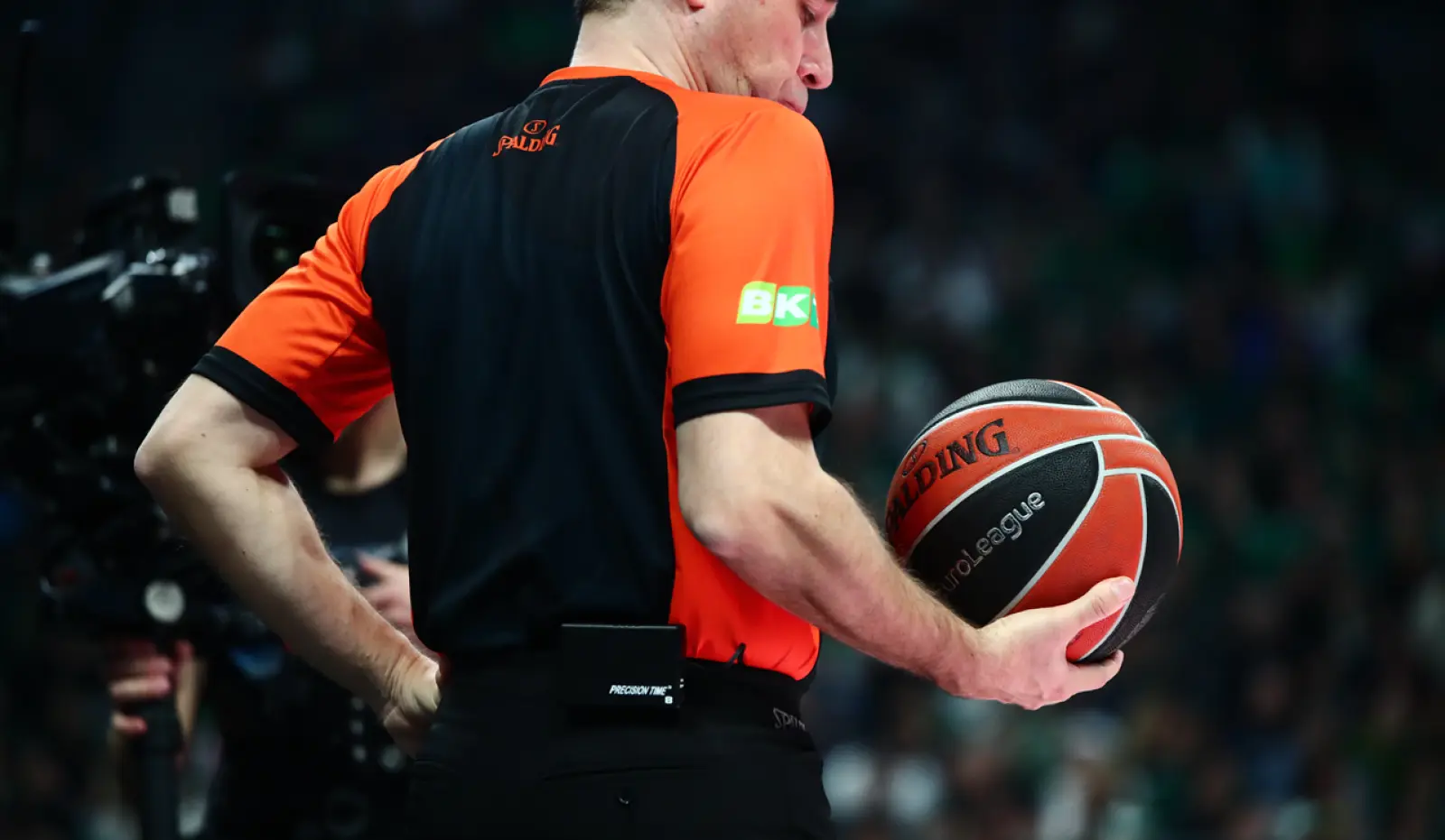 H Euroleague καινοτομεί: Με τεχνητή νοημοσύνη θα προκύπτουν οι διαιτητές!