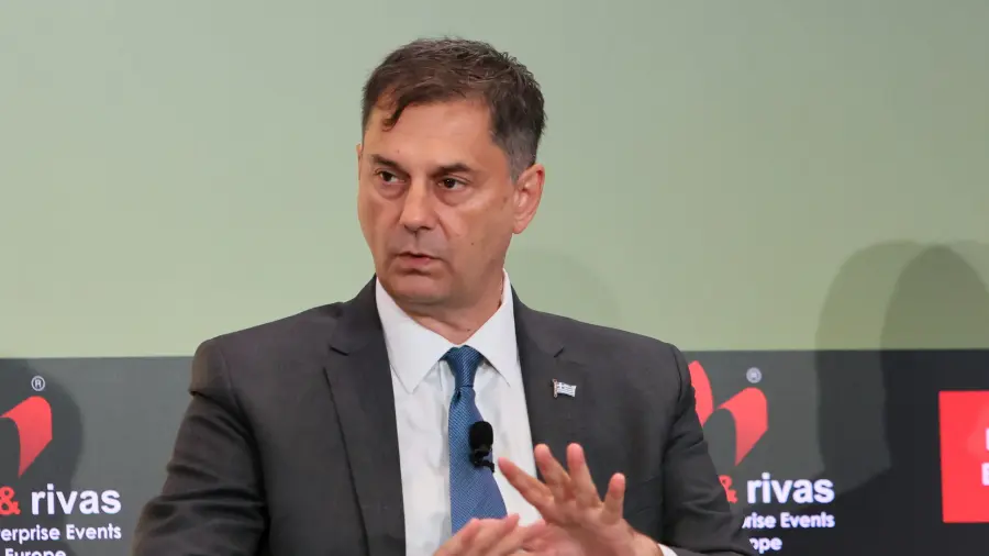 Μαρινάκης για Θεοχάρη: Αστοχη η αναφορά περί «κακομοίρηδων»