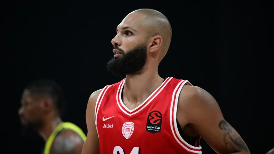 Φουρνιέ: «Δε σκεφτόμαστε το back-to-back αυτή τη στιγμή»